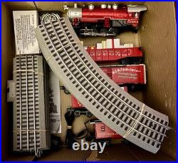 Hallmark TOYMAKER SANTA EXPRESS Train Set for PARTS withExceptions-See Description Hallmark TOYMAKER SANTA EXPRESS Train Set for PARTS withExceptions-See Description
