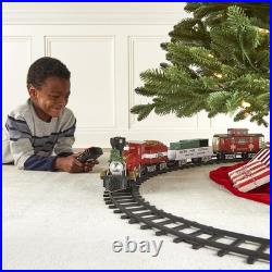 Hammacher Schlemmer Lionel Classic North Pole Central Lines Christmas Train Set