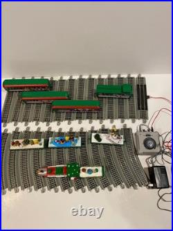 Hawthorne PEANUTS Christmas Village, SNOOPY TRAIN HO Set, Working Controls 2011