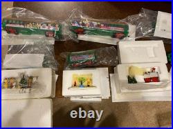 Hawthorne PEANUTS Christmas Village, SNOOPY TRAIN HO Set, Working Controls 2011