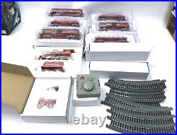 Hawthorne Village Budweiser Holiday Express Train Set Clydesdales NICE See Pics