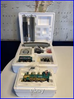 Hawthorne Village Disney Mickey Christmas Train Set Bachmann Tested Working