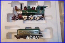 Hawthorne Village Thomas Kinkade's Christmas Train Set 9 Trains And 4 Buildings