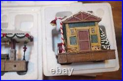 Hawthorne Village Thomas Kinkade's Christmas Train Set 9 Trains And 4 Buildings