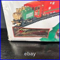 Holiday Express 4 Piece Electric Train Set HO Christmas Santa Claus 01029 NEW