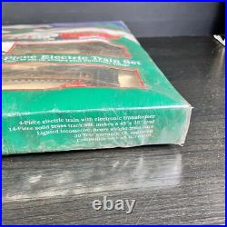 Holiday Express 4 Piece Electric Train Set HO Christmas Santa Claus 01029 NEW