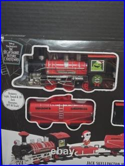 Jack Skellington Holiday Christmas Train Set, Battery Powered New In Box 12 Pc