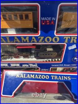 Kalamazoo Trains G Scale Christmas Train Set Ornament Express Holiday