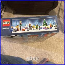LEGO Creator Expert Winter Holiday Train (10254) BNISB Mint condition
