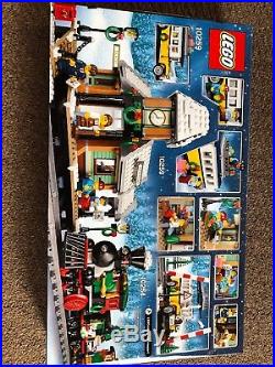 LEGO Creator Expert Winter Village Train Station Christmas Holiday Set On Hand
