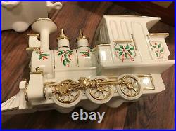 LENOX HOLIDAY Christmas Junction 2pc Train Set Engine and Caboose
