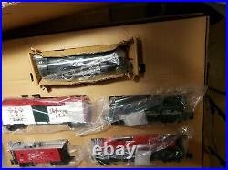LIONEL HOLIDAY TRADITION SPECIAL CHRISTMAS TRAIN SET 6-31966 O-Gauge Open Box
