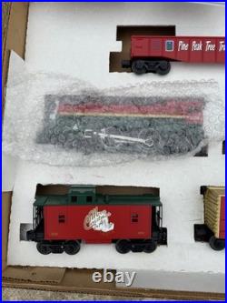 LIONEL READY TO RUN O-27 CHRISTMAS TRAIN SET 6-21944 RARE DIE-CAST METAL Complet