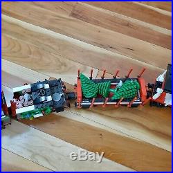 Lego Christmas Train 10173 Retired 2006 Set with Instructions 7 Minifigs No Box