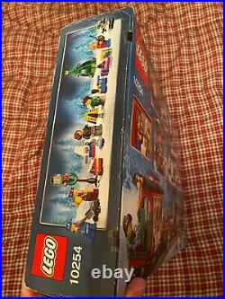 Lego Creator Winter Holiday Train (10254) Never Opened