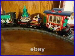 Lego Creator Winter Holiday Train set# 10254