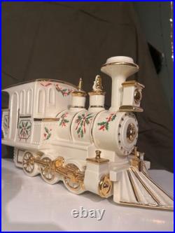 Lenox Holiday Junction 3-Piece Porcelain Train Set 24K Gold Trim Mint Condition