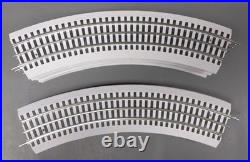 Lionel 1923150 Winter Wonderland LionChief O Gauge Train Set with Bluetooth