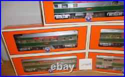 Lionel 2427880 to 920 Christmas Streamlined 5 Car Passenger Set Train O Gauge Lionel 2427880 to 920 Christmas Streamlined 5 Car Passenger Set Train O Gauge