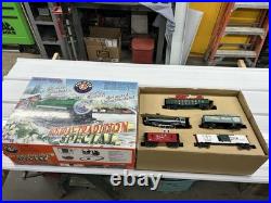 Lionel 31966 Holiday Tradition Special Train Set Complete W Box Untested
