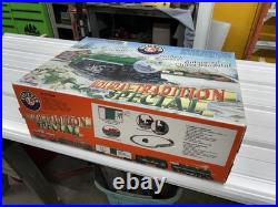 Lionel 31966 Holiday Tradition Special Train Set Complete W Box Untested