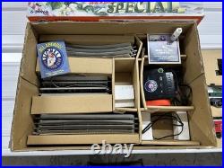 Lionel 31966 Holiday Tradition Special Train Set Complete W Box Untested