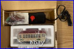 Lionel 6-11809 Christmas Village Motorized Trolley Set Train O-27 Gauge Track