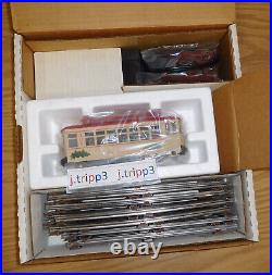 Lionel 6-11809 Christmas Village Motorized Trolley Set Train O-27 Gauge Track Lionel 6-11809 Christmas Village Motorized Trolley Set Train O-27 Gauge Track