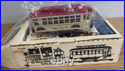 Lionel 6-11809 Christmas Village Motorized Trolley Set Train O-27 Gauge Track