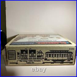 Lionel 6-11809 The Village Trolley Christmas O Gauge Train Set EX/Box