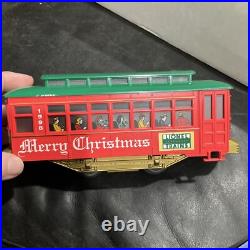 Lionel 6-11981 Christmas Holiday Motorized Trolley Set Train O-27 Track Gauge