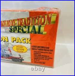 Lionel 6-30011 Holiday Expansion Pack with Santas Handcar, Reindeer Car, Track +