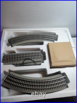 Lionel 6-30068 O Gauge North Pole Central Christmas Train Set Lightly Used Lionel 6-30068 O Gauge North Pole Central Christmas Train Set Lightly Used