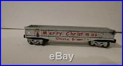 Lionel 6-30193 Peanuts Merry Christmas Charlie Brown Model Railroad Train Set