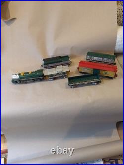 Lionel 6-30205 Silver Bell Express LionChief O Gauge Christmas Train Set Extra