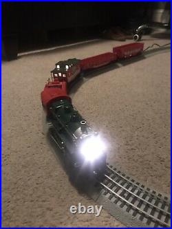 Lionel 6-82982 Christmas Express Train SetLionChief 2017 Bluetooth