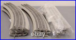 Lionel 6-83964 Mickey's Holiday to Remember LionChief O Gauge Train Set with BT LN