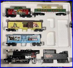Lionel A Christmas Story O-Gauge Train and Boxcar Set used once
