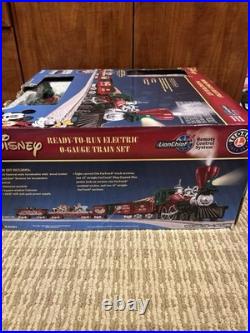 Lionel Disney Christmas Train Set Lionchief 4-4-0 Steam O-Scale 6-82716 MINT
