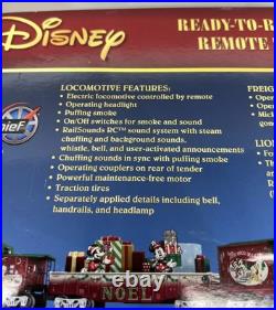 Lionel Disney Mickey's Holiday to Remember Christmas Ready To Run Train Set
