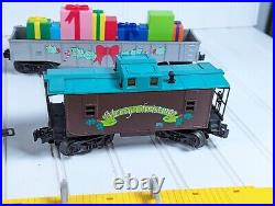Lionel Disney Mickeys Christmas Express Train 6-31946 Locomotive Tender + 5 cars