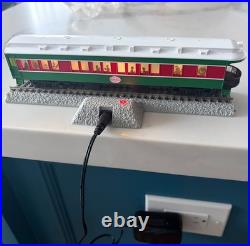 Lionel Ho Scale Christmas Express Train Set Bluetooth 87181120