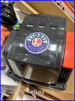 Lionel Holiday 6-31966 Tradition Special Electric Railroad O-Gauge Train Set