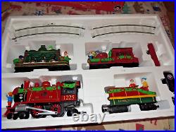 Lionel Holiday Tradition Express Train Set G Gauge Christmas 7-11000 Lionel Holiday Tradition Express Train Set G Gauge Christmas 7-11000
