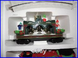 Lionel Holiday Tradition Express Train Set G Gauge Christmas 7-11000 Lionel Holiday Tradition Express Train Set G Gauge Christmas 7-11000