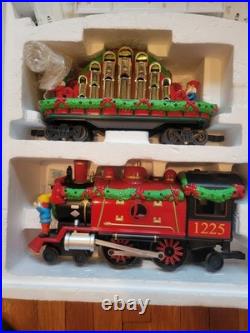 Lionel Holiday Tradition Express Train Set G Gauge Christmas 7-11000 Read Lionel Holiday Tradition Express Train Set G Gauge Christmas 7-11000 Read