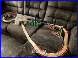Lionel Imaginarium The Polar Express Complete Train Set Toys R' Us 2007 WB