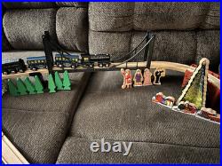 Lionel Imaginarium The Polar Express Complete Train Set Toys R' Us 2007 WB