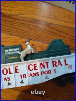 Lionel North Pole Central Christmas 0 Gauge Train Set # 6-30020 Plus Extra Track