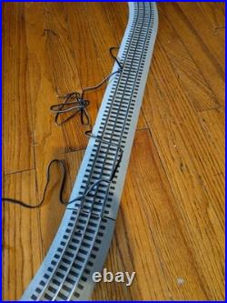 Lionel North Pole Central Christmas 0 Gauge Train Set # 6-30020 Plus Extra Track